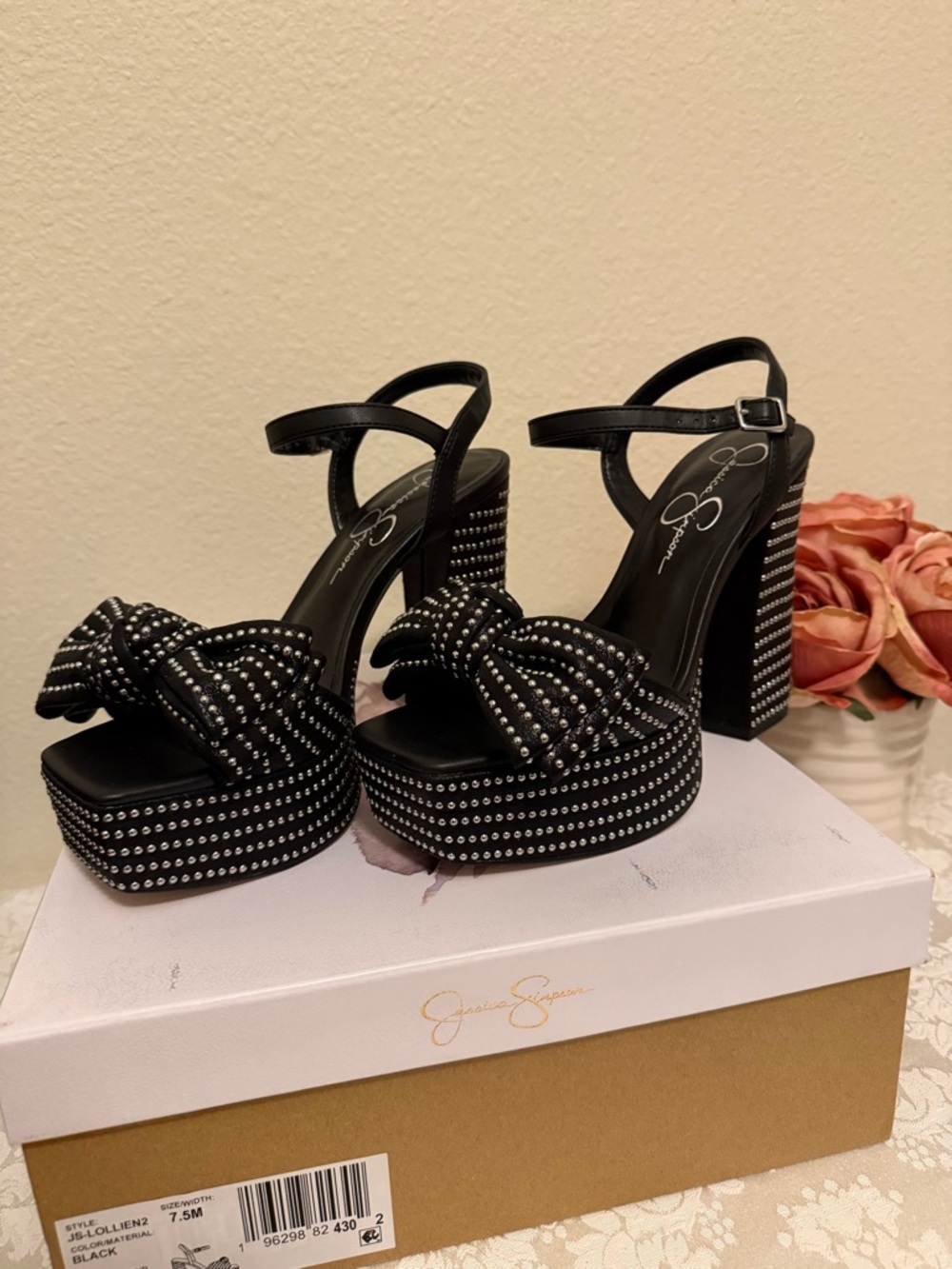 Jessica Simpson Lollien Black Studded Bow Platform Heels Party Club New size 7.5